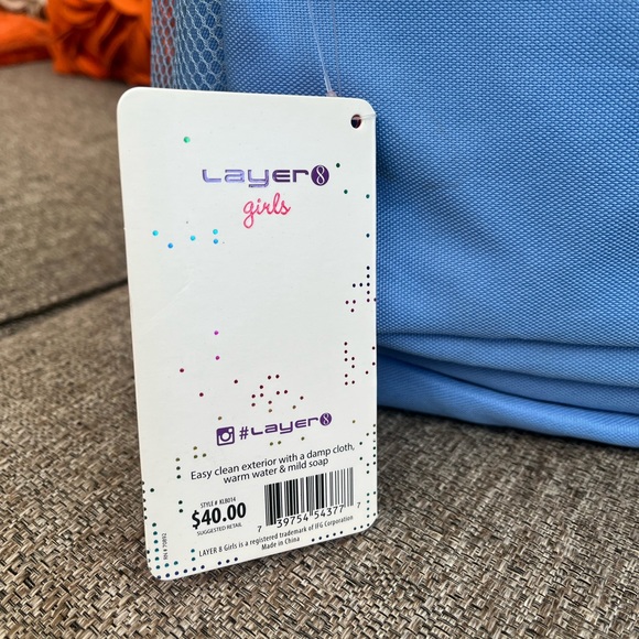 ❣️🆕Layer 8 Girls Blue Tie Dye Water Resistant Backpack ❣️ - Picture 9 of 11